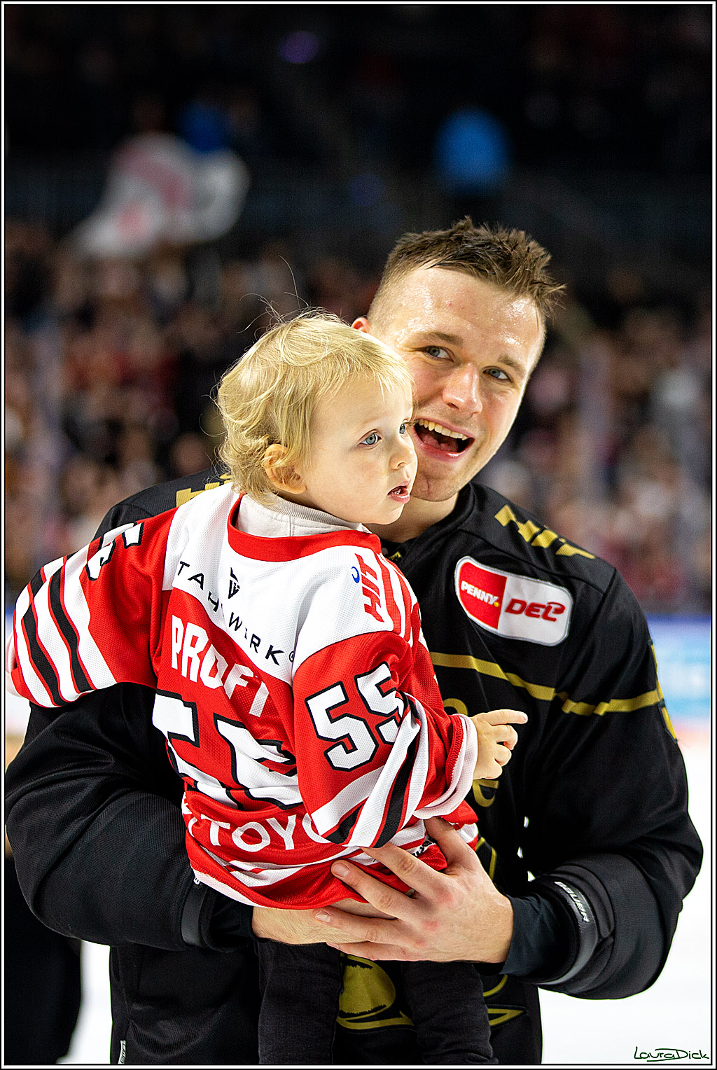 PENNY DEL; Koelner Haie- Iserlohn Roosters; Koeln, 27.11.2022